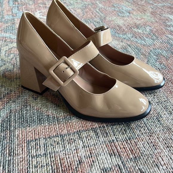 🆕 Linea Paolo BELLE Patent Leather Square Toe Mary Jane Pumps - Picture 2 of 6